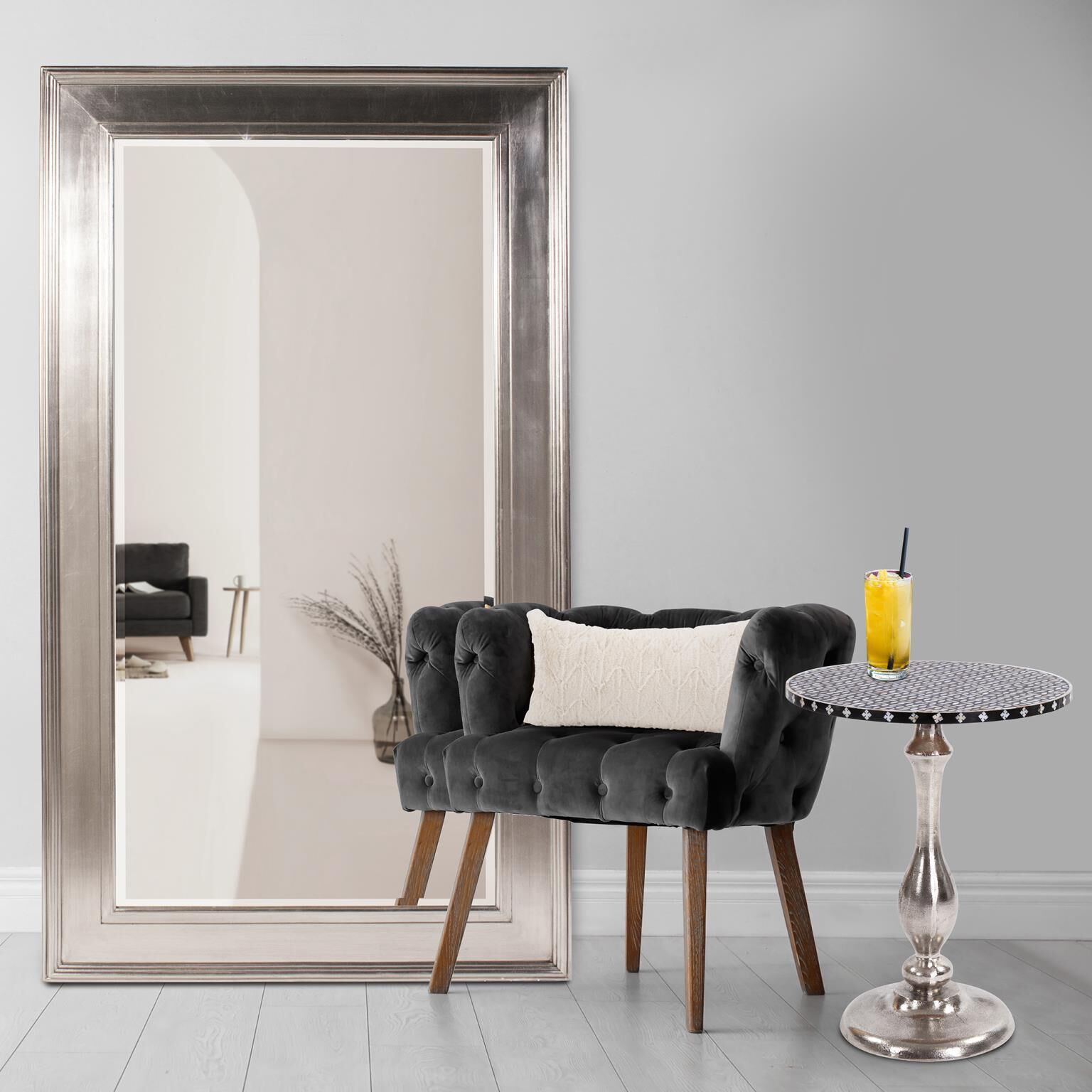 Carter 23 X 18 inch Nickel/Black/White Martini Table