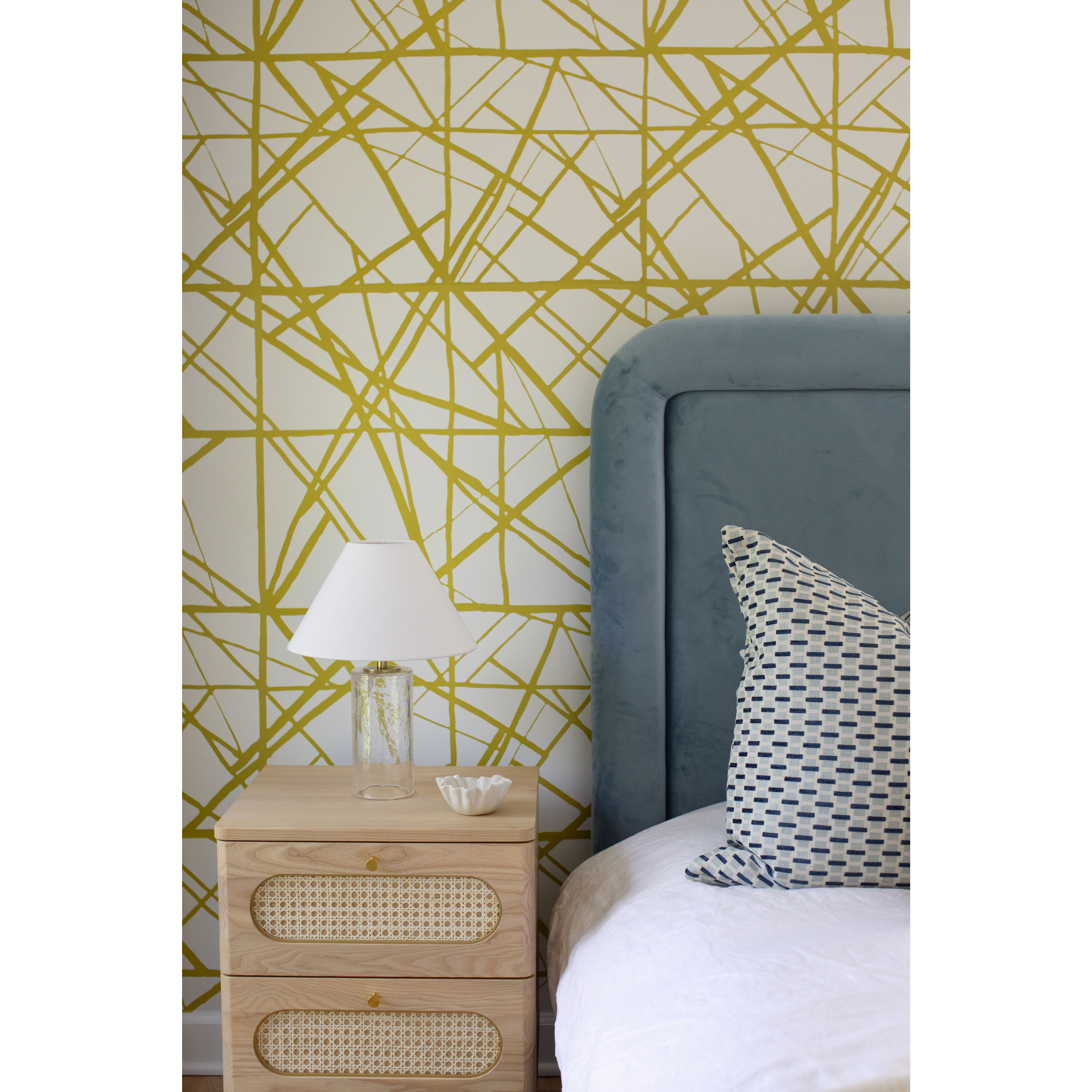 Mandy 16 inch 15.00 watt Aged Brass Table Lamp Portable Light