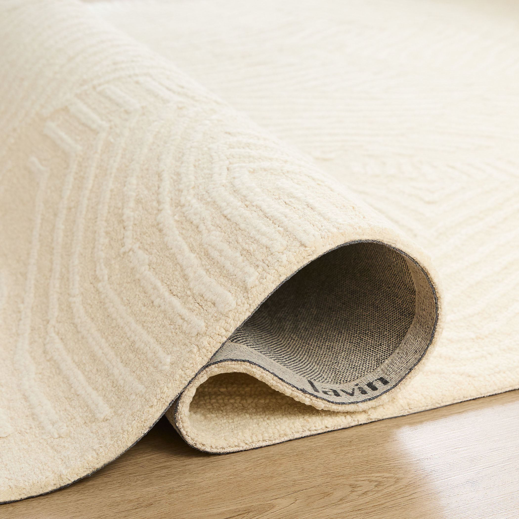 Mitra 90 X 63 inch White/Ivory Rug in 5 x 7
