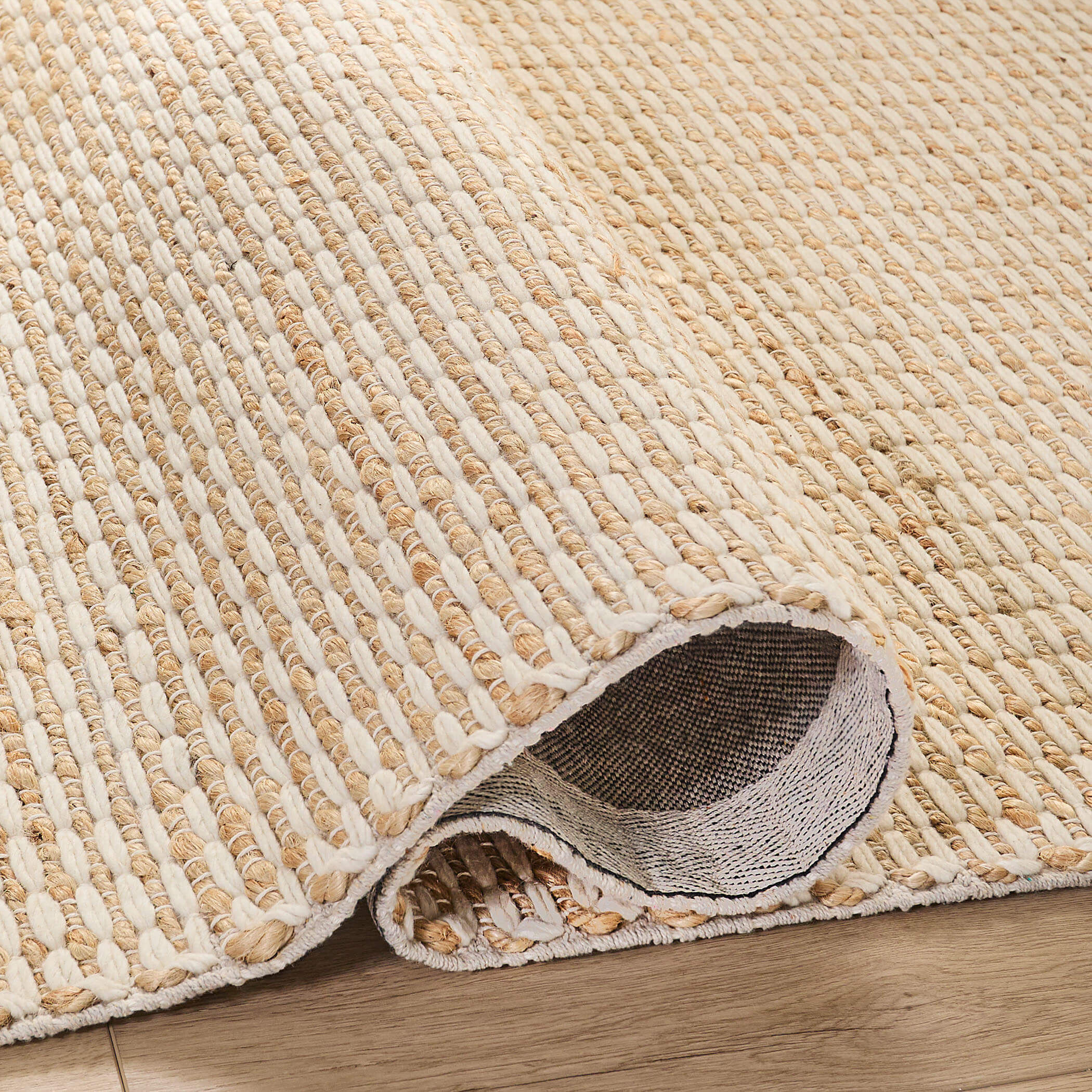Chara 36 X 24 inch Neutral Rug in 2 x 3
