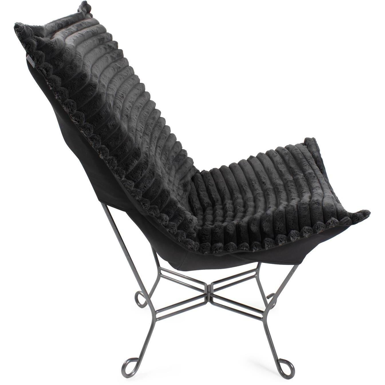 Shar Pei Black Chair