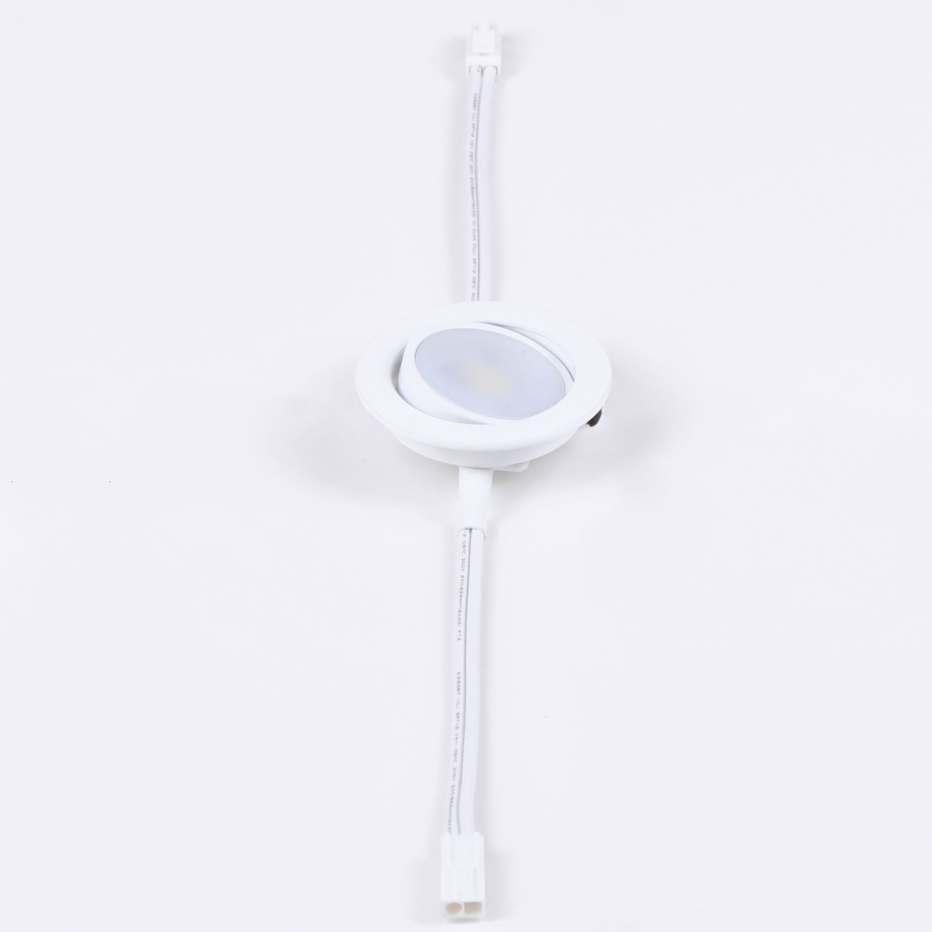 CounterMax MX-LD-AC 120 LED 2.75 inch White Under Cabinet Disc