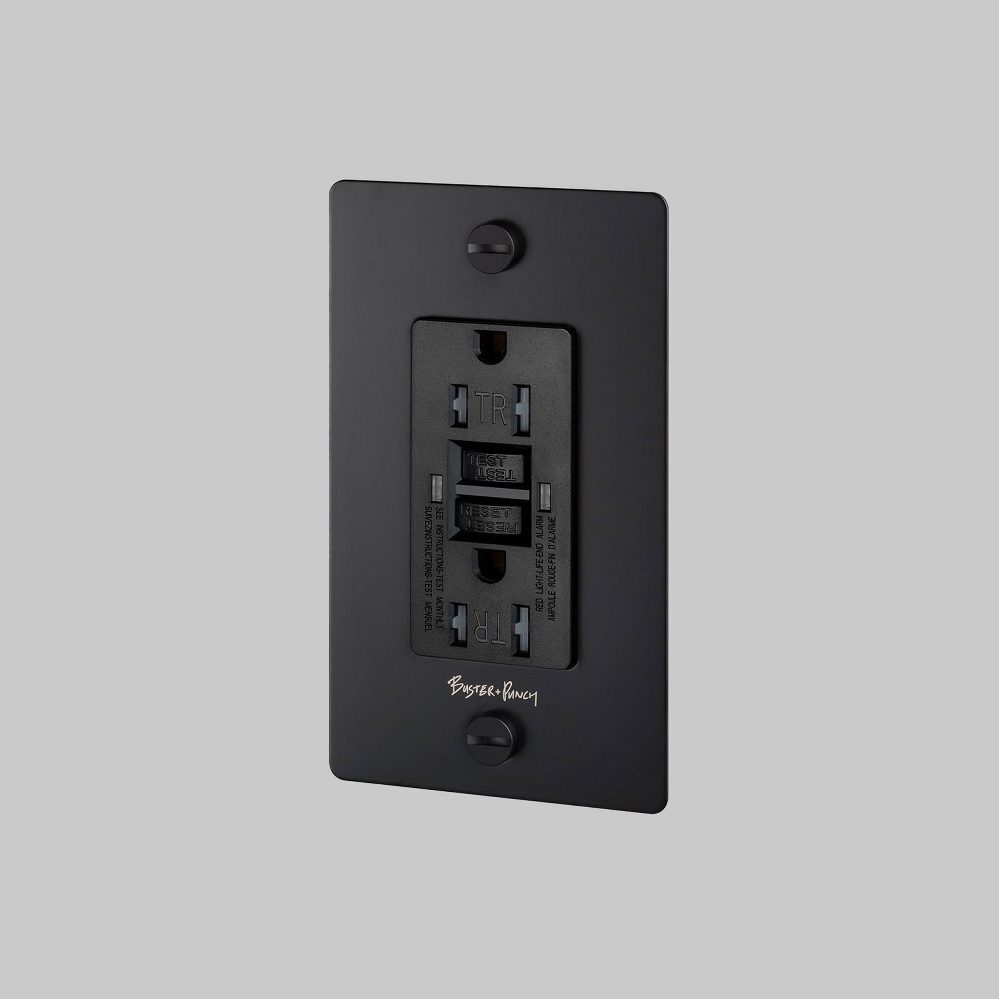 1G Duplex 125 Black Outlet, GFCI