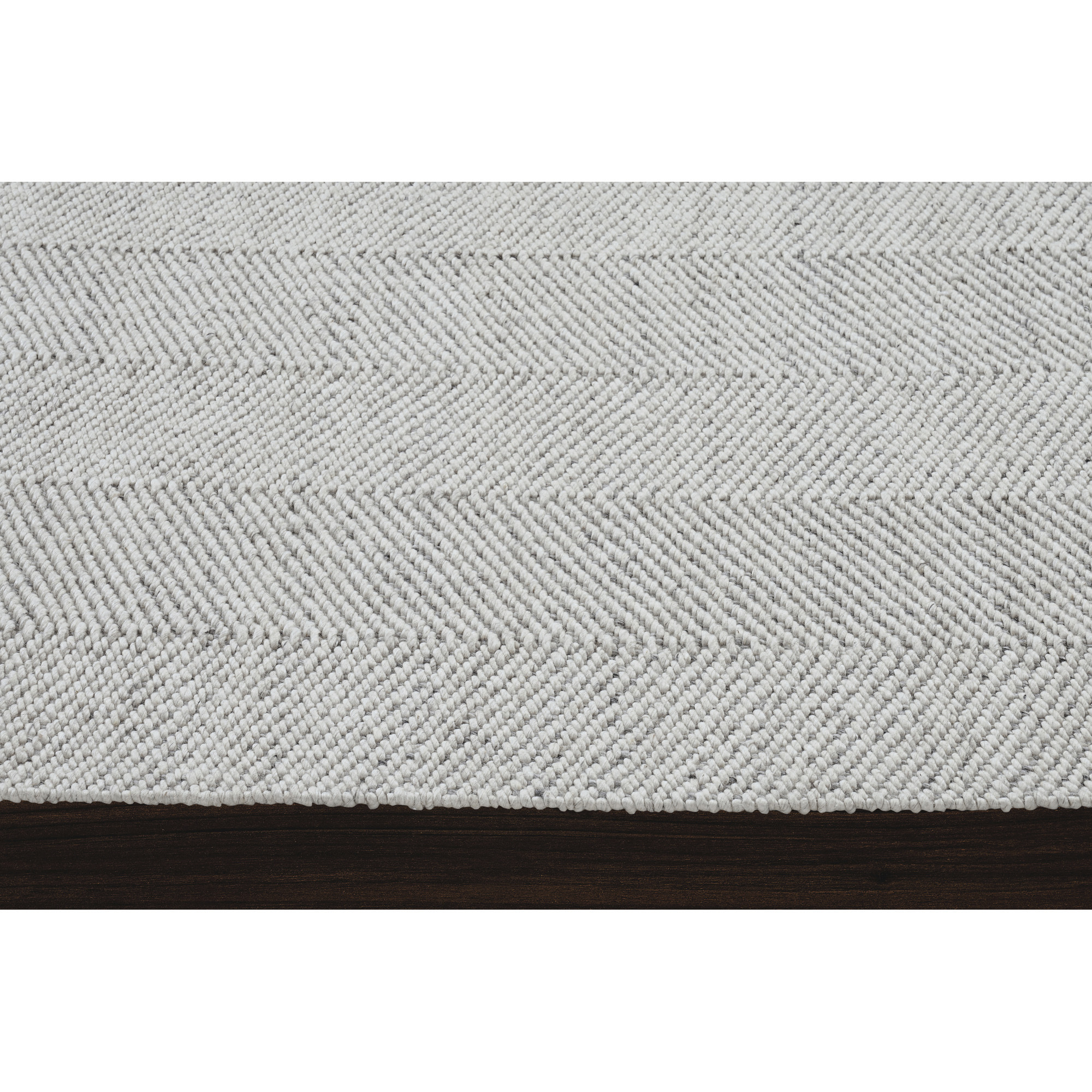 Malur 39 X 24 inch Ivory and Silver Rug, 2' x 3&rsquo;3" ft