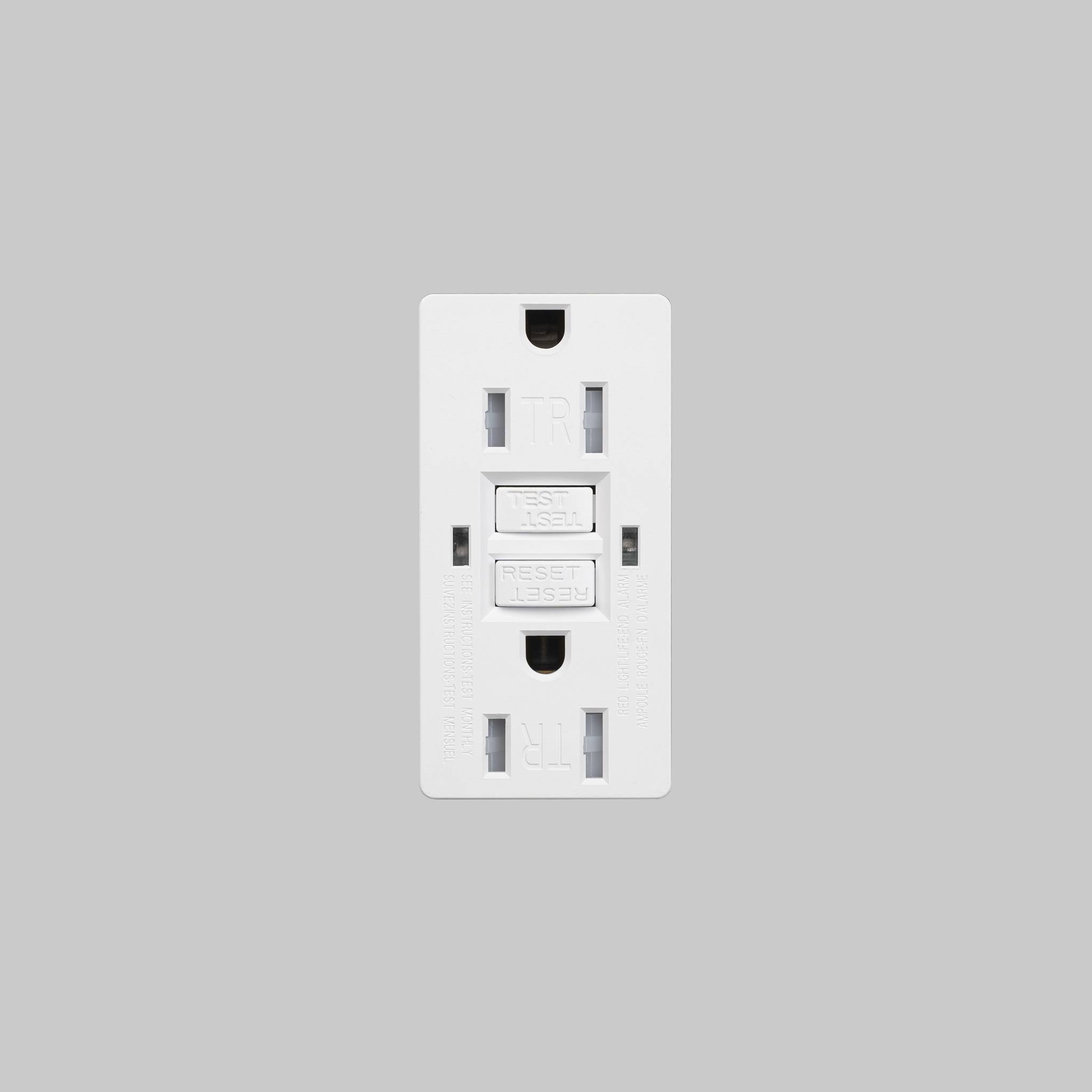 Outlet 125 White Module, Duplex GFCI