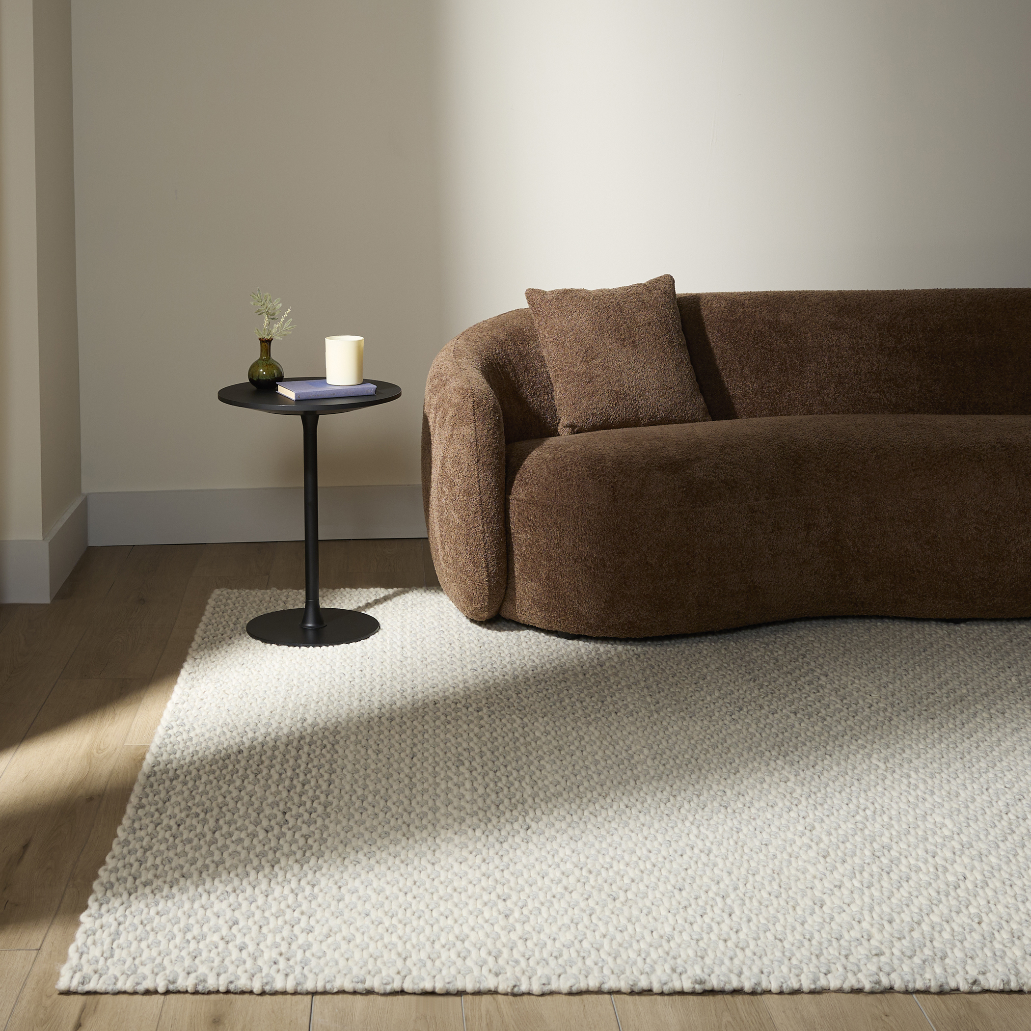Natural Luxe Ivory and Blue Indoor Rug