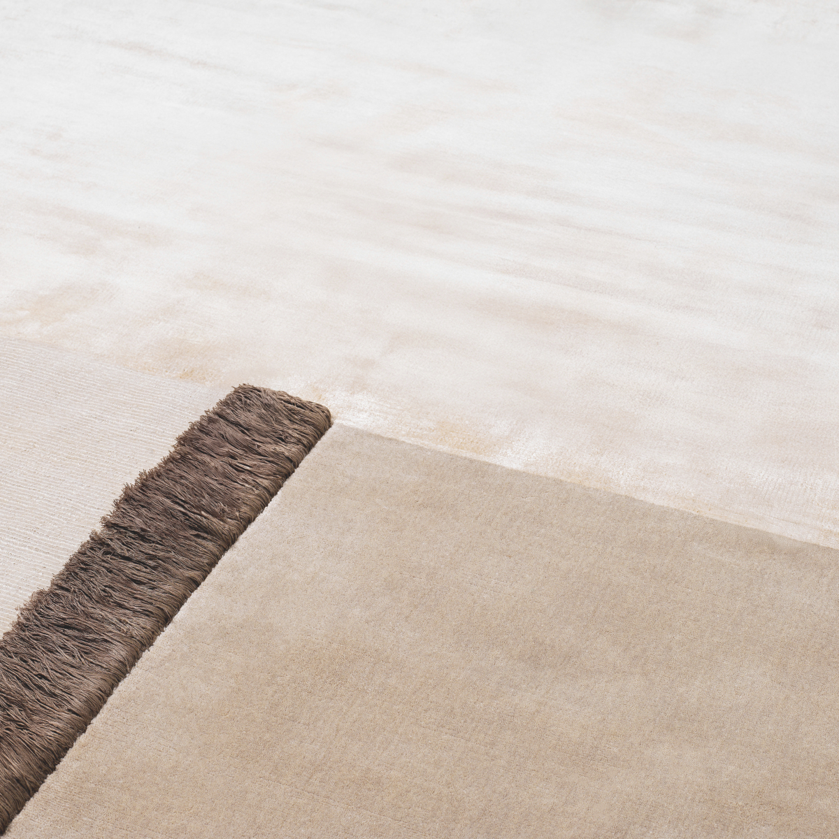 Blakemore 118.1 X 78.74 inch Beige and Grey and Hand Woven Rug