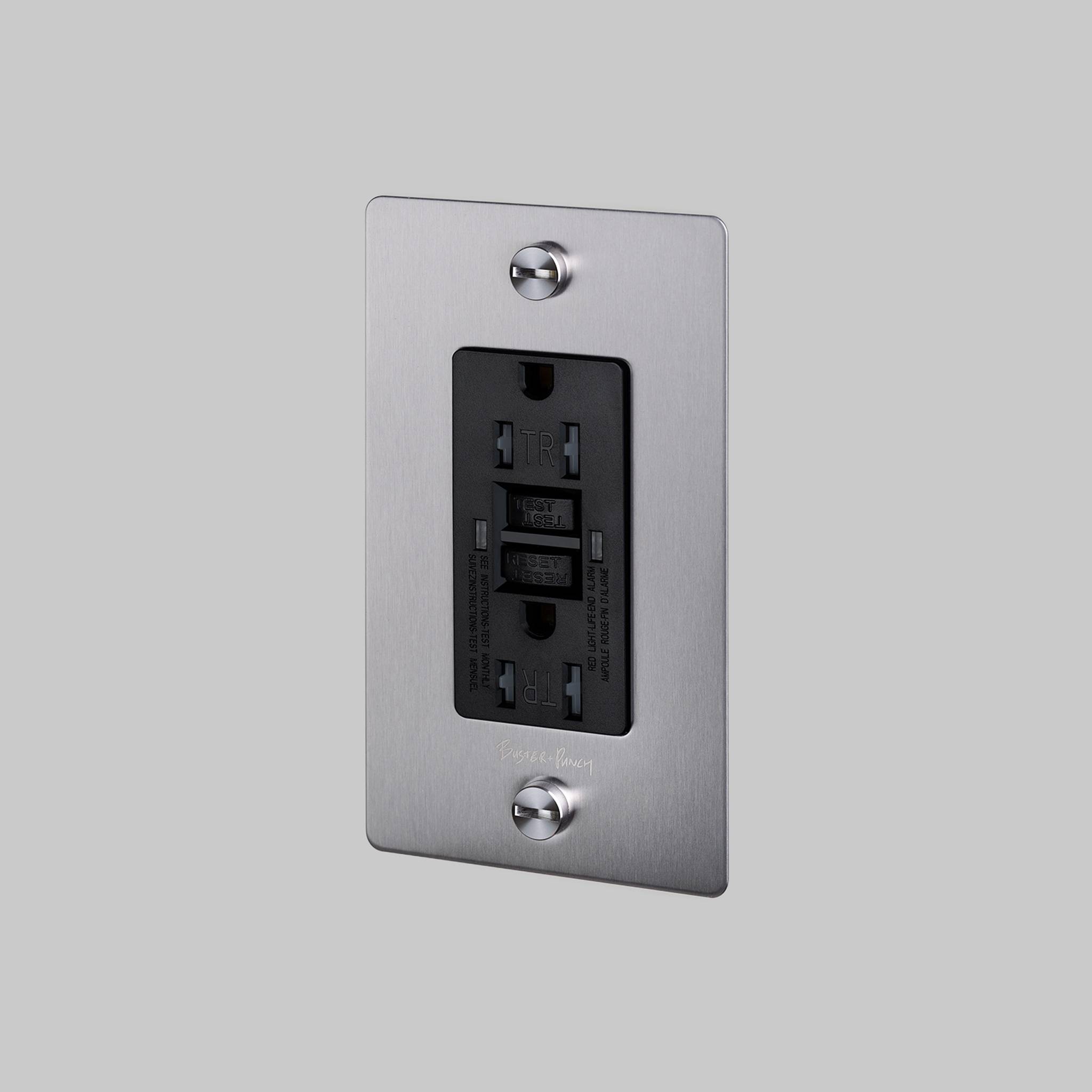 1G Duplex 125 Steel Outlet, GFCI