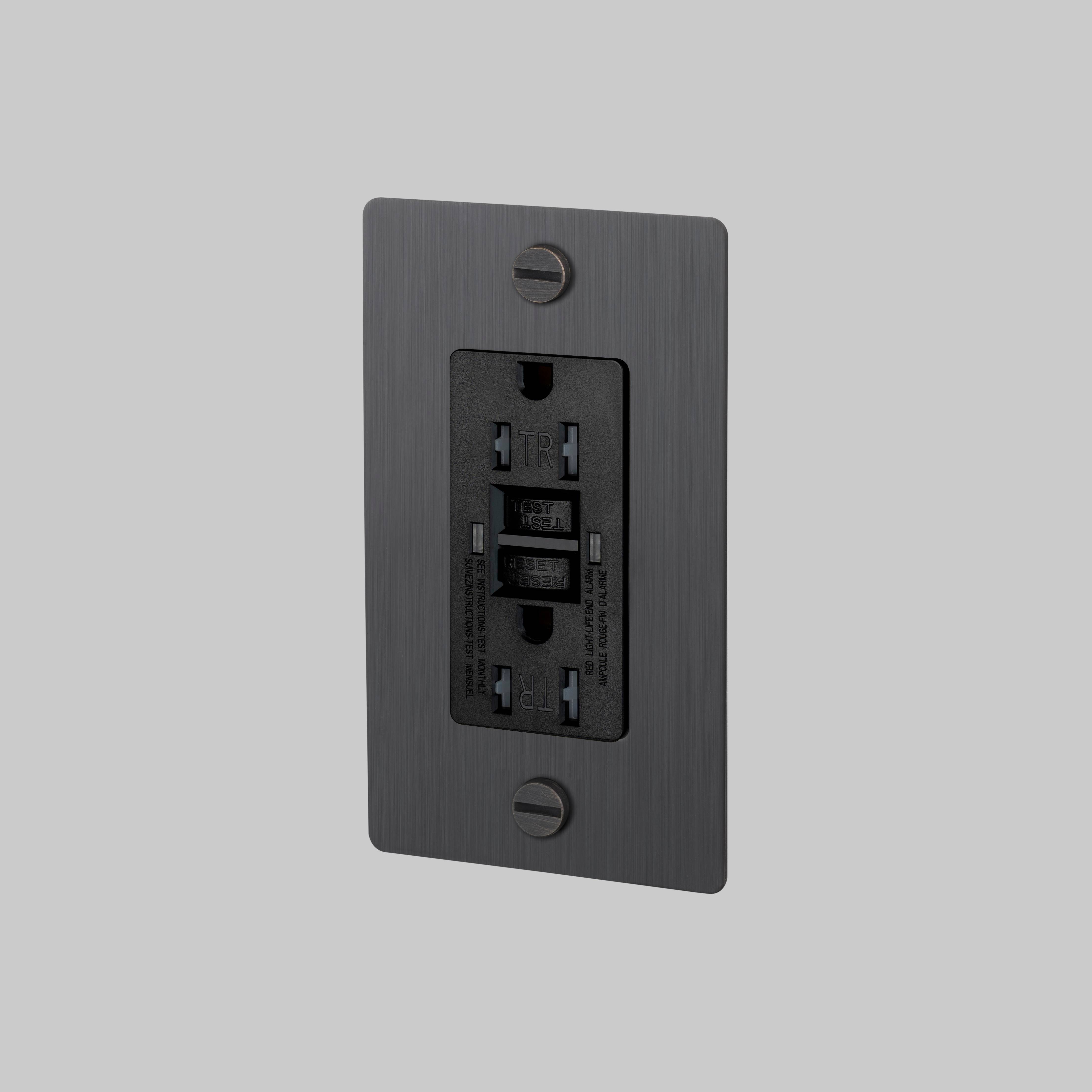 1G Duplex 125 Smoked Bronze Outlet, GFCI